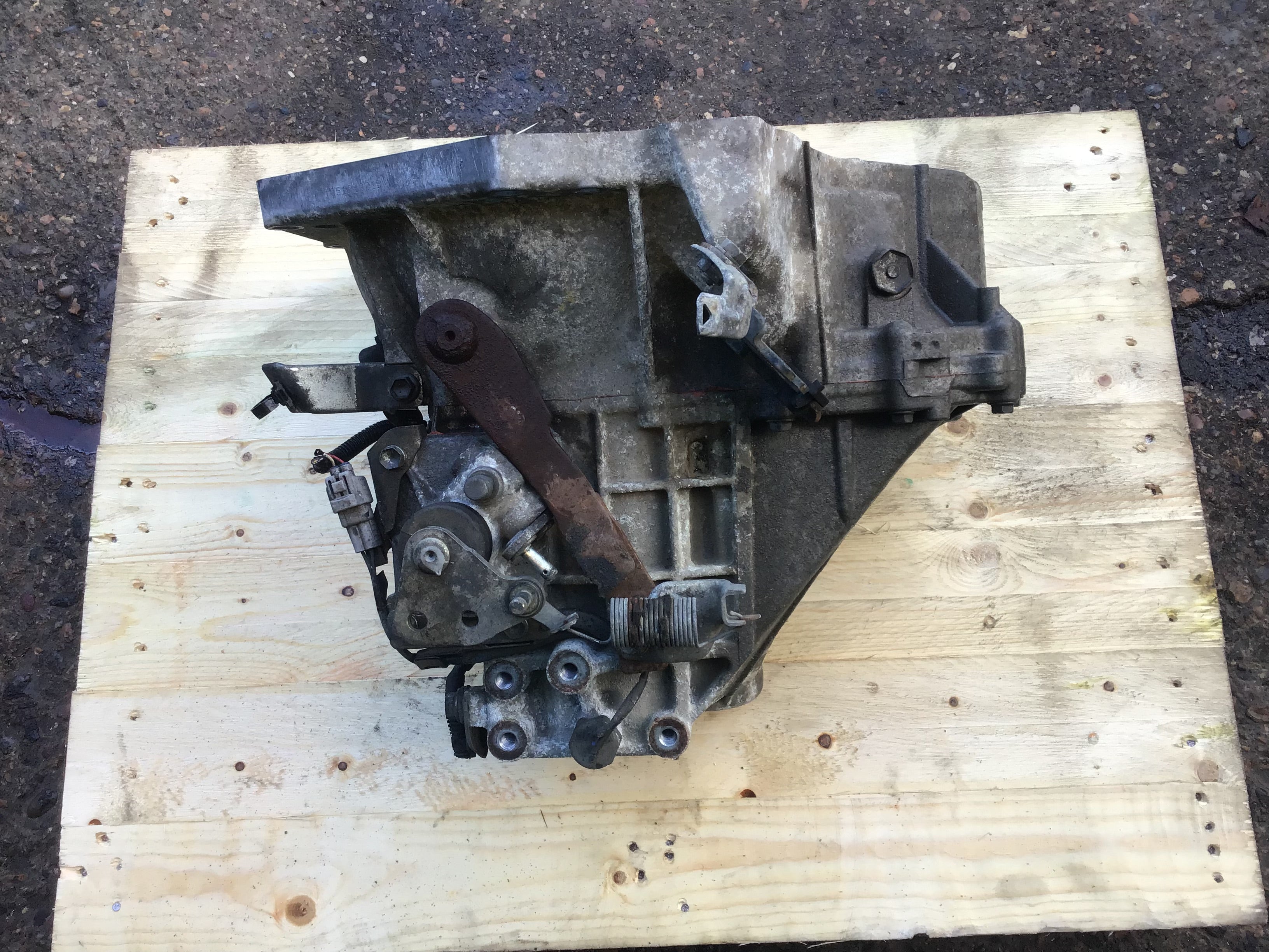 PEUGEOT 107 TOYOTA AYGO GEARBOX BVM5 5 SPEED MANUAL 998 PETROL 2005-2013