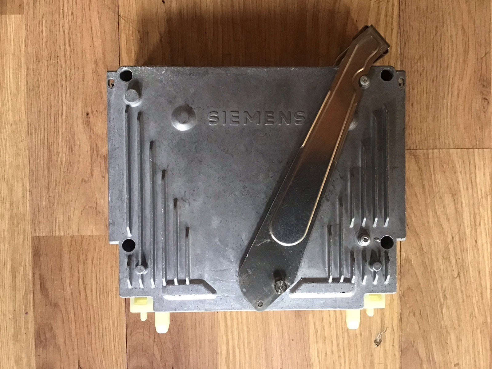 VOLVO 850 2.5 PETROL ENGINE CONTROL UNIT ECU S103955406B 1992-1997