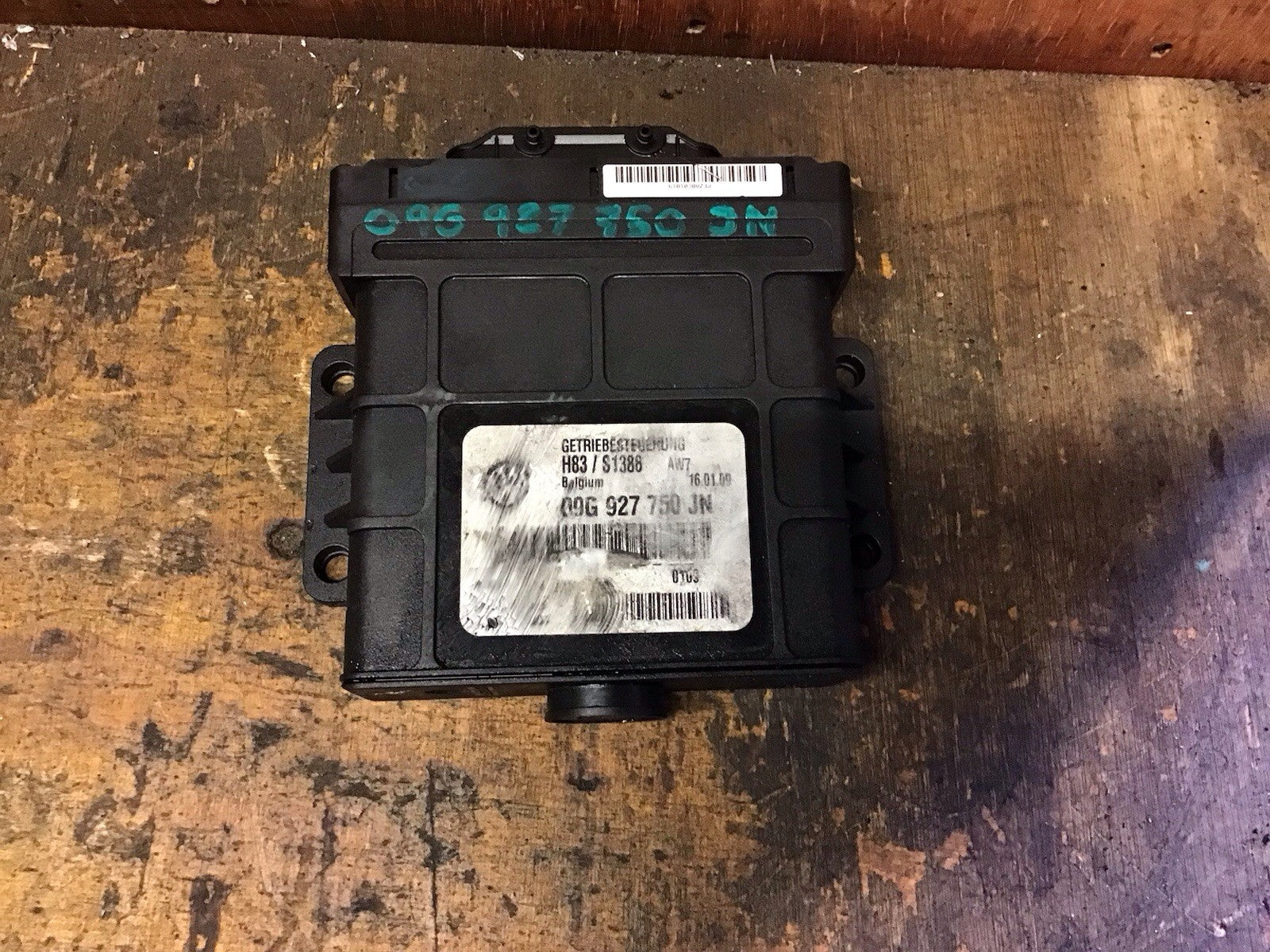 VOLKSWAGEN POLO 9N3 AUTOMATIC GEARBOX CONTROL MODULE ECU 09G927750JN 2005-2009