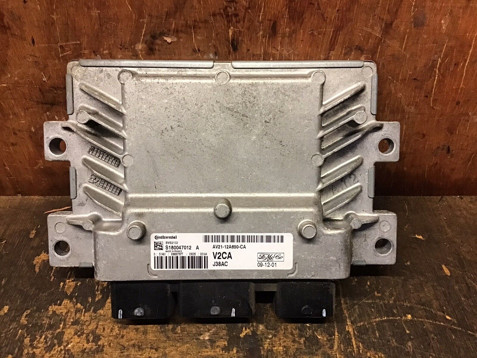 FORD FIESTA MK7 1.25 PETROL ENGINE ECU AV21-12A650-CA V2CA 2009-2012