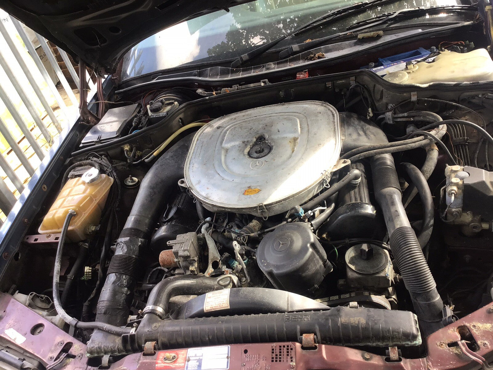 MERCEDES 560 SEC 5.5L PETROL ENGINE M117.968 GOOD RUNNER