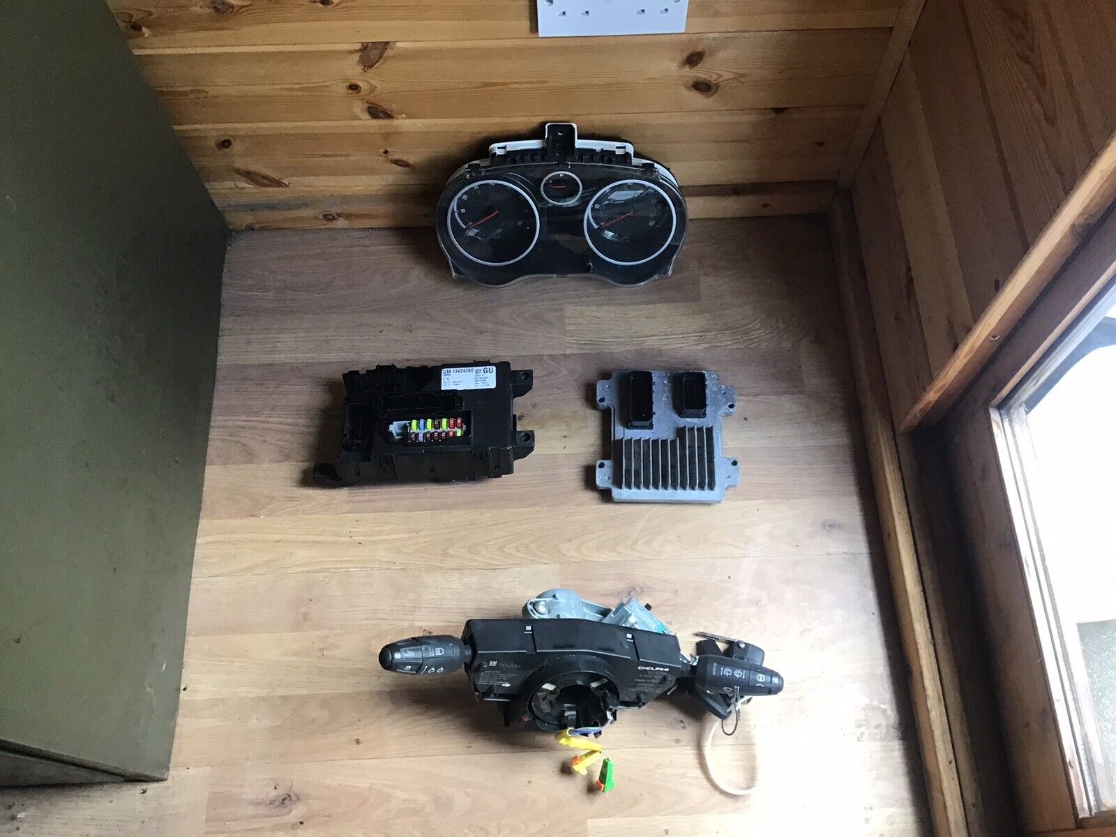 VAUXHALL CORSA D 1.4 PETROL ECU KIT 13142283 55485162 A14XER 2010-2014