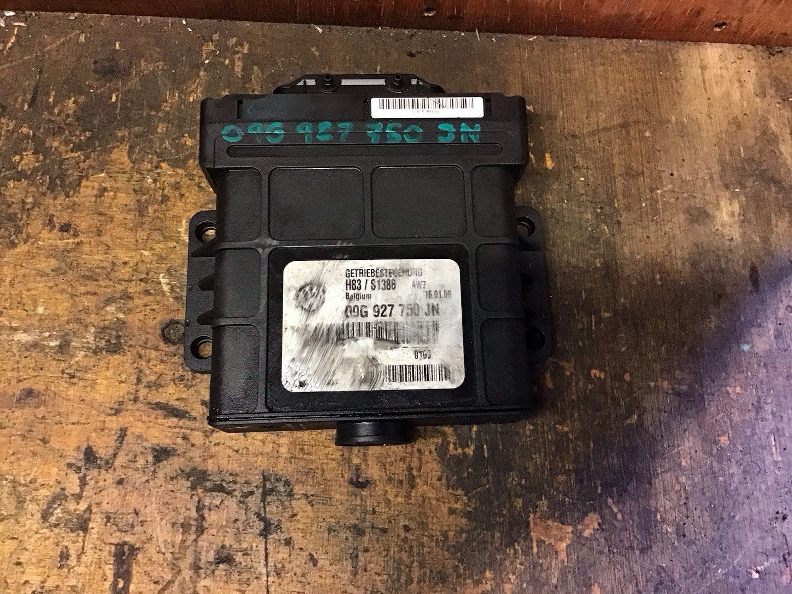 VOLKSWAGEN POLO 9N3 AUTOMATIC GEARBOX CONTROL MODULE ECU 09G927750JN 2005-2009