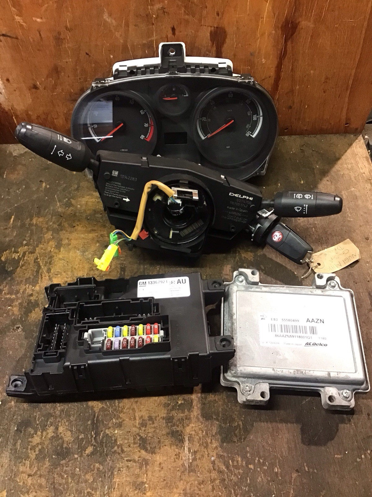 VAUXHALL CORSA D 1.2 PETROL ECU KIT 55580499 AAZN A12XER 2010-2014