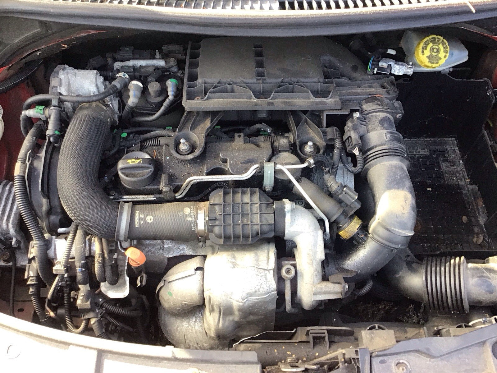 PEUGEOT CITROEN 1.4 HDI DIESEL ENGINE CODE 8HR (DV4C) 81000 MILES 2010-2015