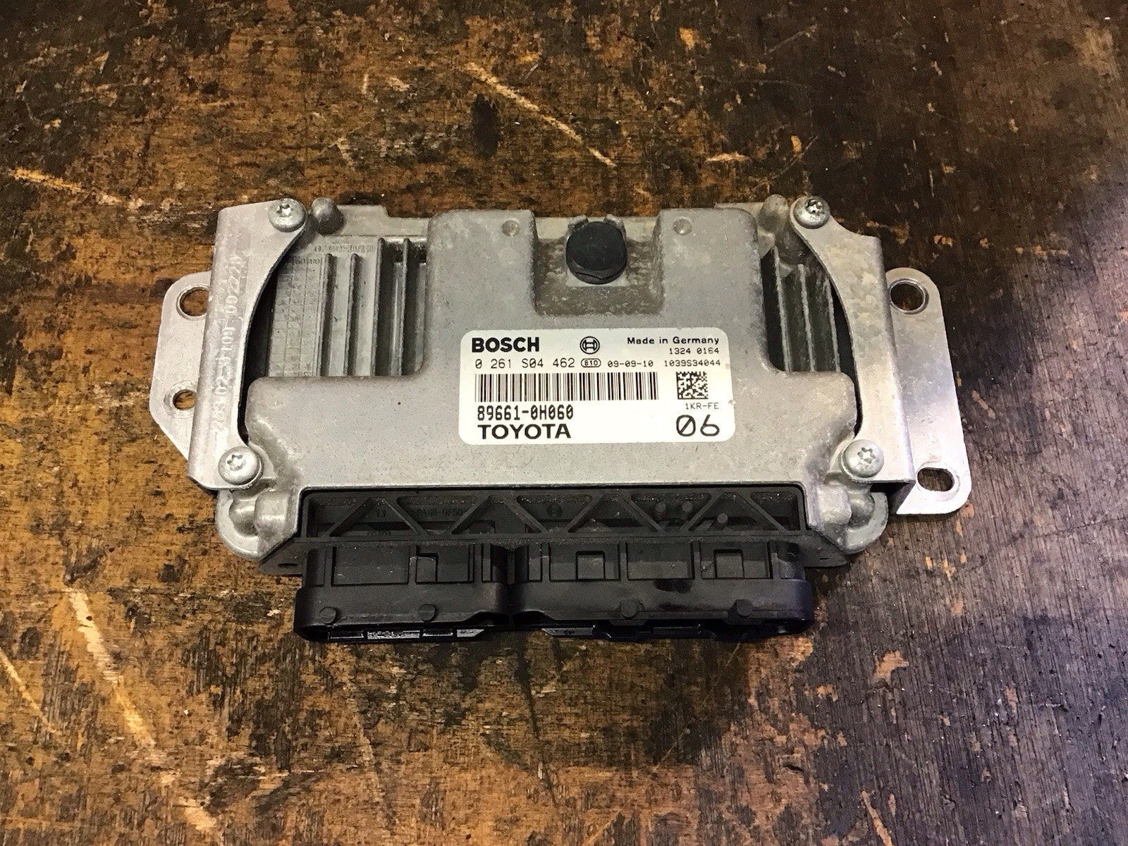 TOYOTA AYGO MK1 1.0 PETROL ENGINE CONTROL UNIT ECU 89661-0H060 1KE-FE 2005-2012