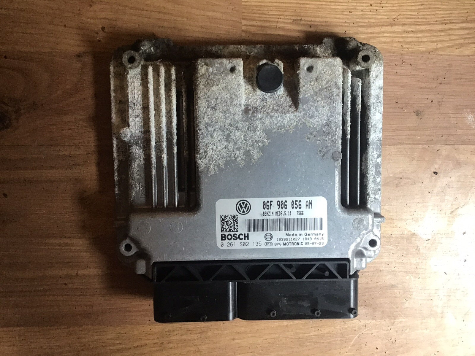 VOLKSWAGEN PASSAT B6 2.0 PETROL ENGINE CONTROL ECU 06F906056AN BLR 2005-2010