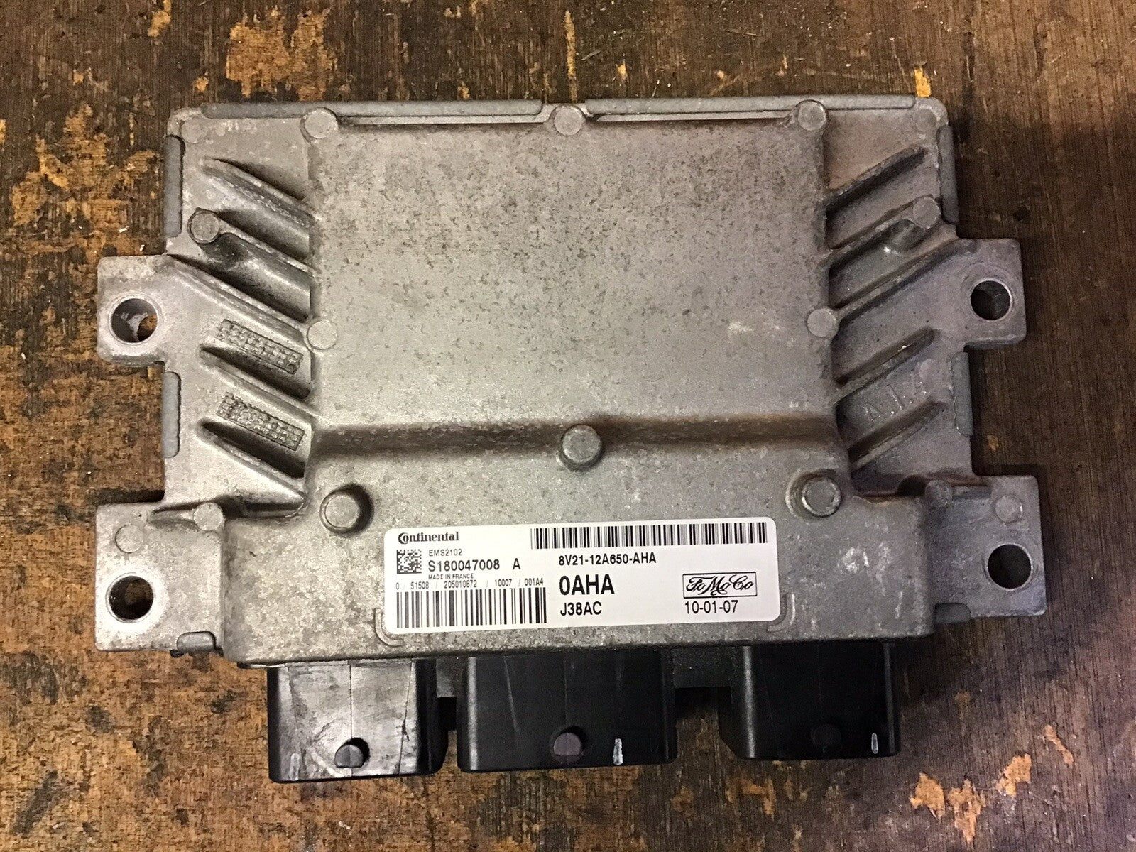 FORD FIESTA MK7 1.4 PETROL ENGINE ECU 8V21-12A650-AHA 0AHA 2008-2012