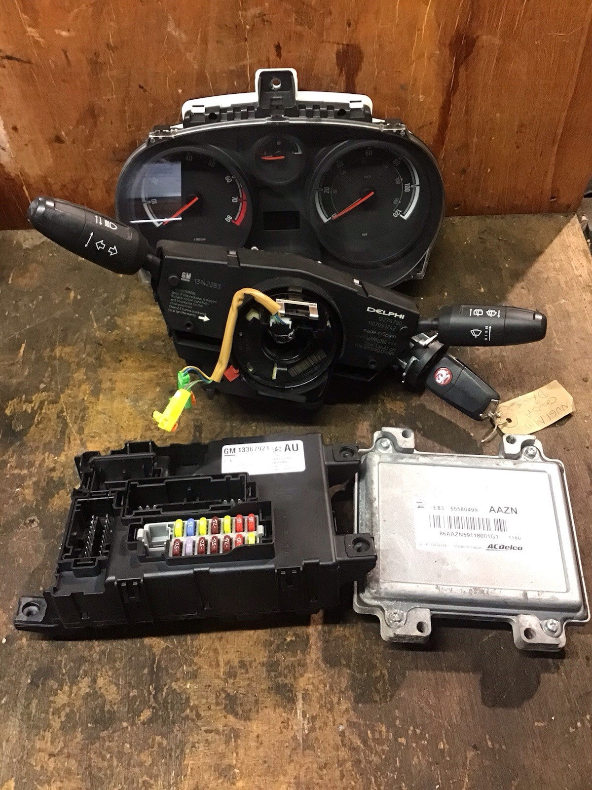 VAUXHALL CORSA D 1.2 PETROL ECU KIT 55580499 AAZN A12XER 2010-2014