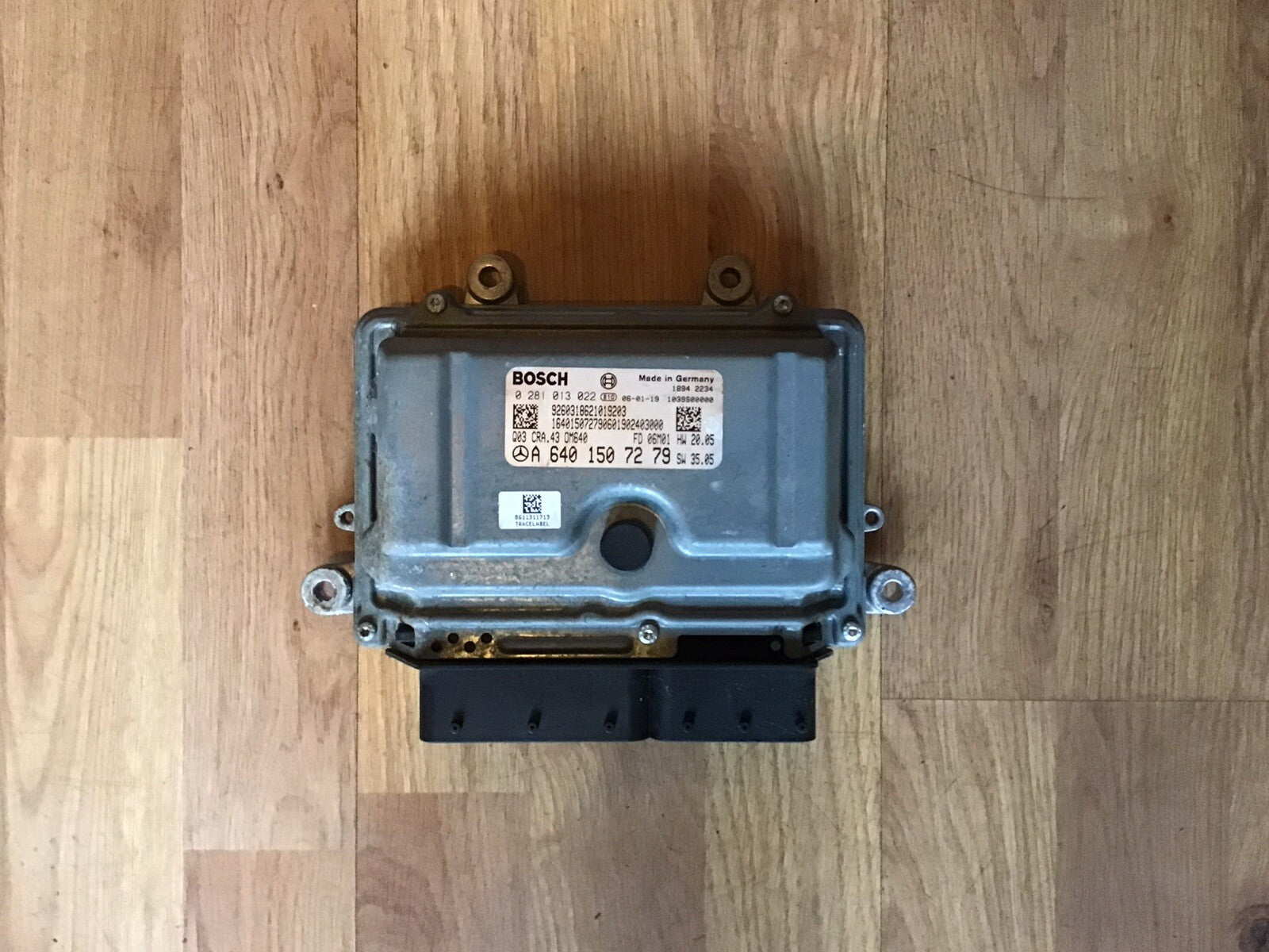 MERCEDES B CLASS W169 ENGINE ECU CONTROL UNIT A6401507279 0281013022 2005-2012