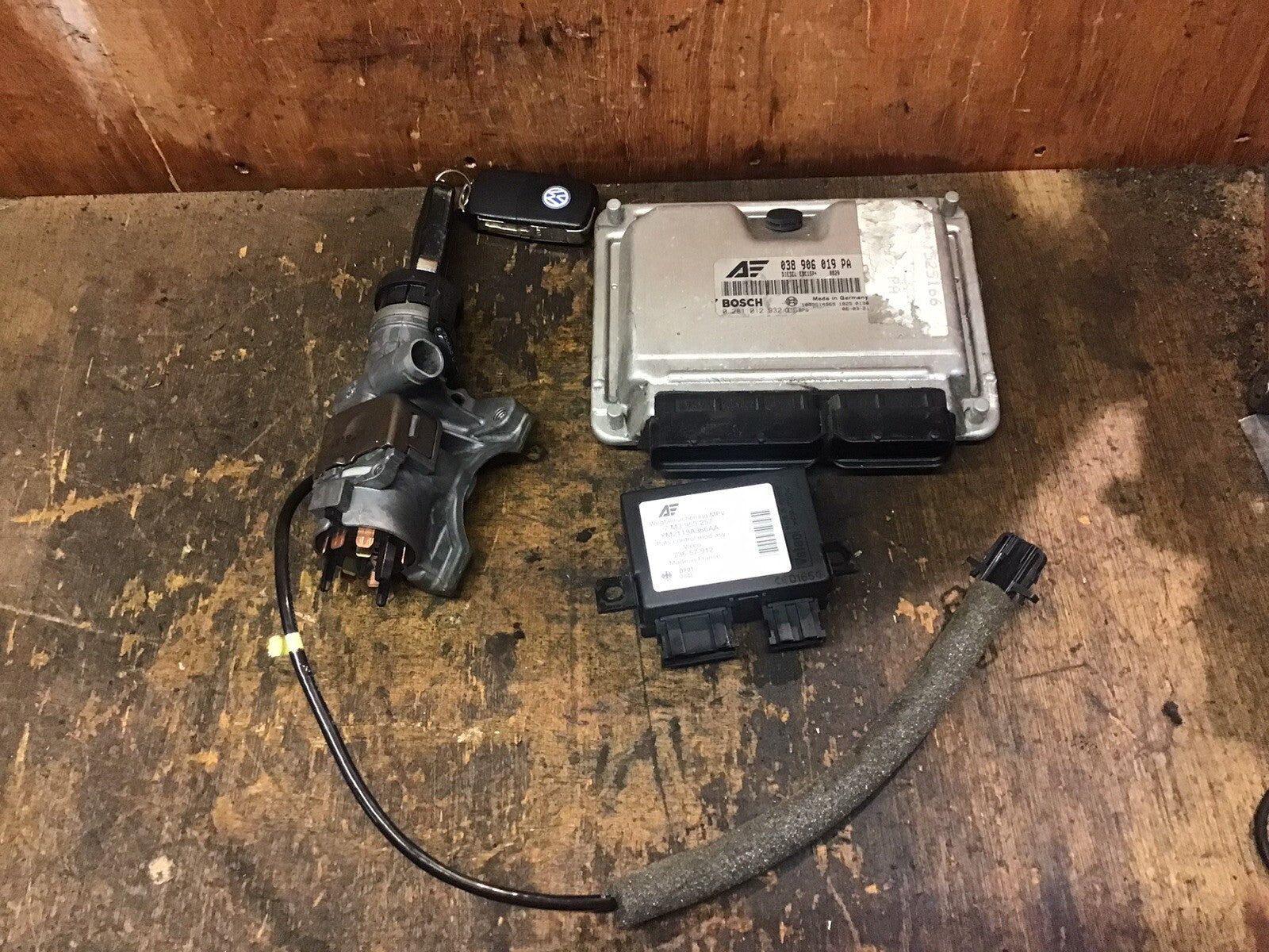 VOLKSWAGEN SHARAN 1.9 TDI ECU KIT 038906019PA 0281012932 2004-2010