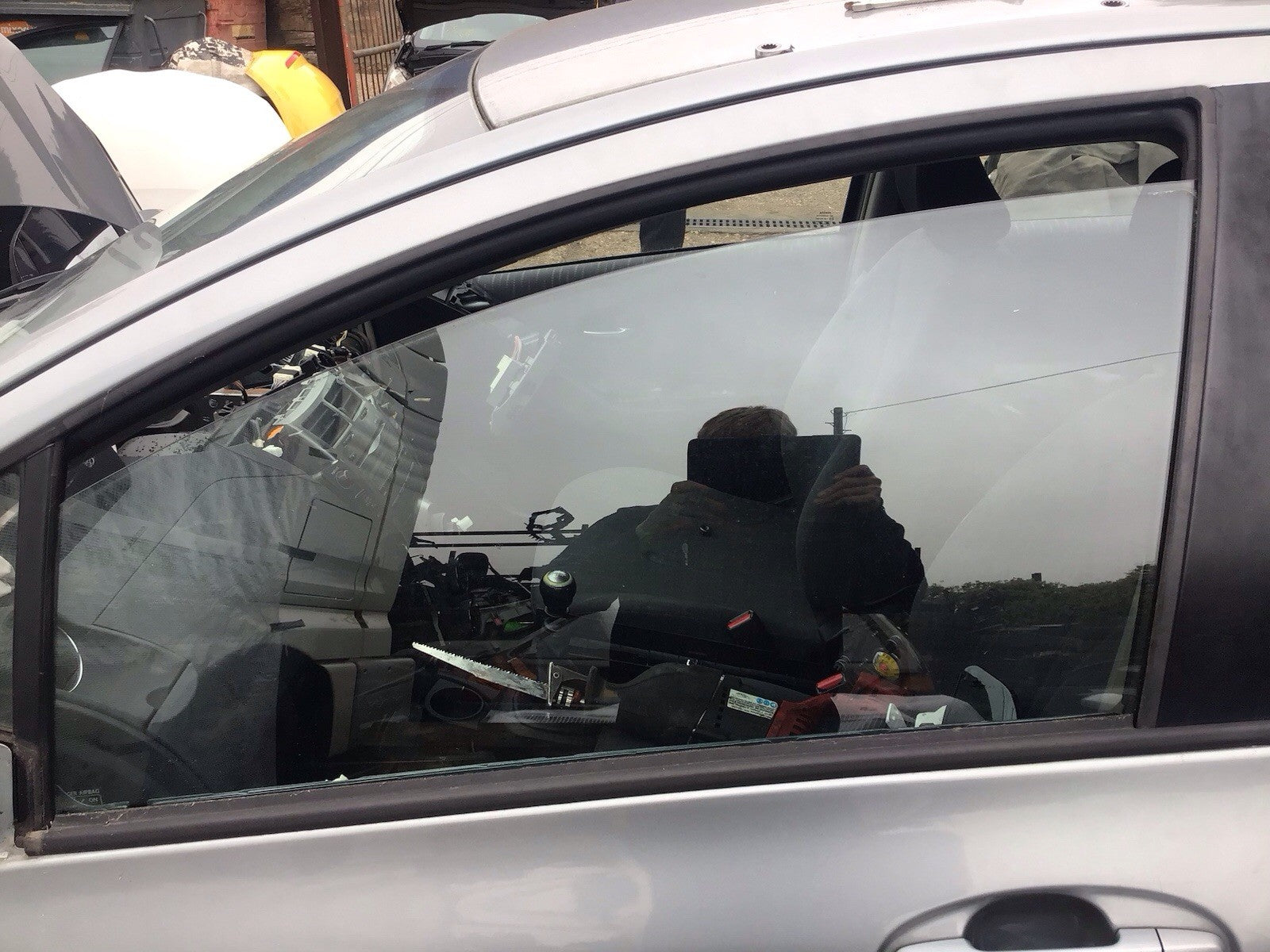 TOYOTA YARIS MK2 PASSENGERS SIDE FRONT DOOR WINDOW GLASS 5 DOOR 2005-2011