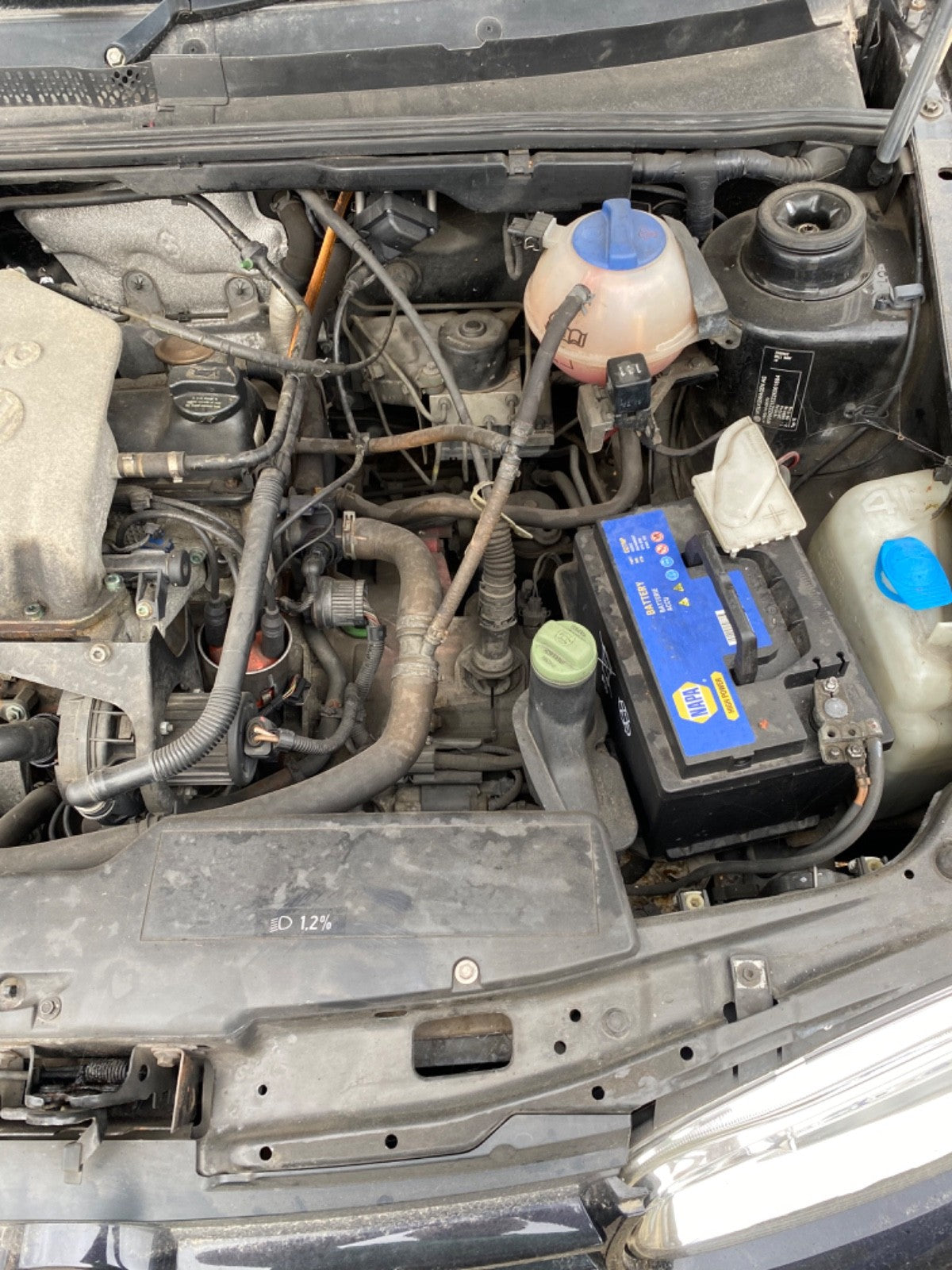 VOLKSWAGEN GOLF MK4 2.0  PETROL ENGINE AWG 68000 MILES 1999-2004