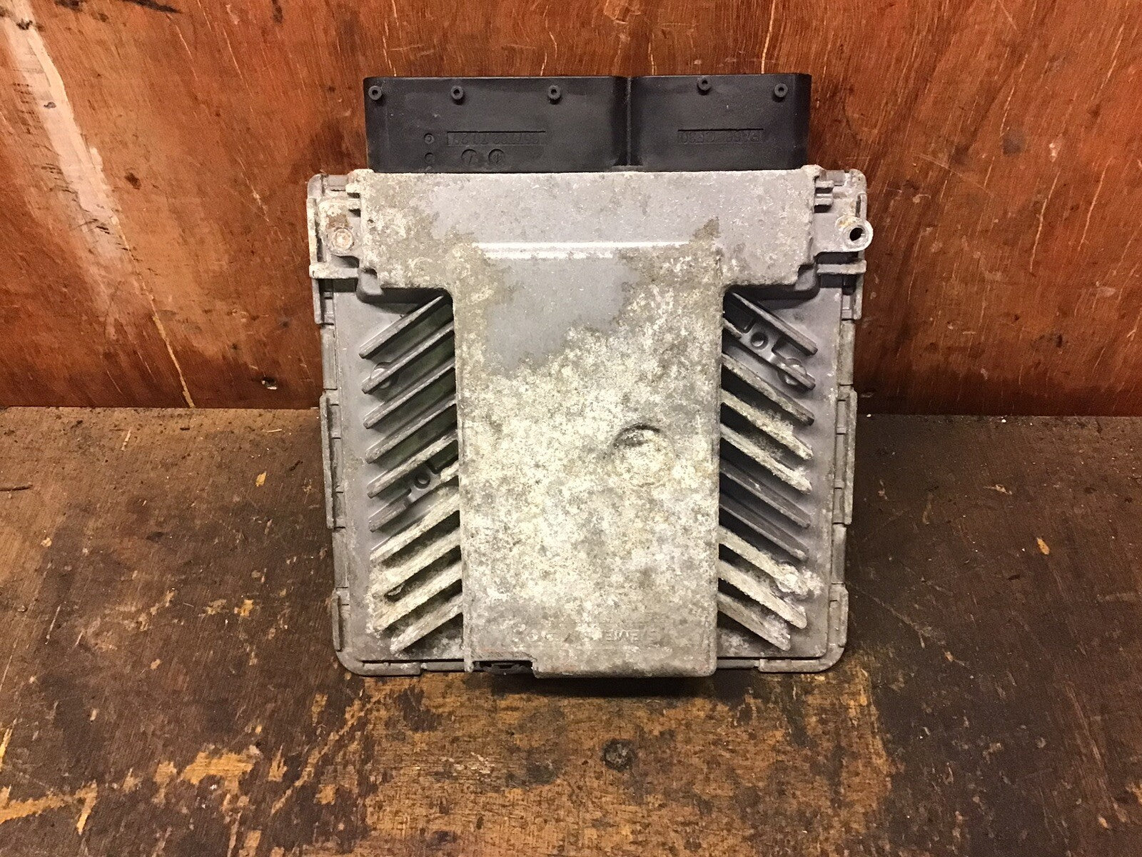 VOLKSWAGEN PASSAT 2.0 TDI ECU KIT 03G906018AS 2005-2010