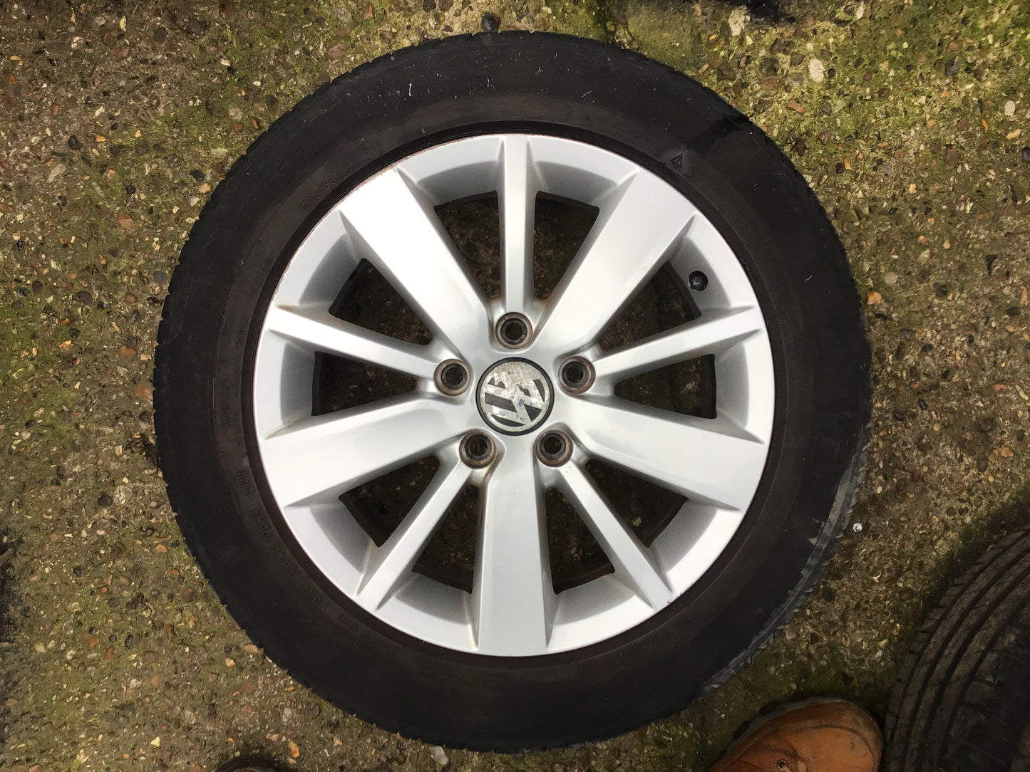 VOLKSWAGEN GOLF MK6 ALLOY WHEEL 16'' 5K0601025S TYRE 205X55X16 2009-2012