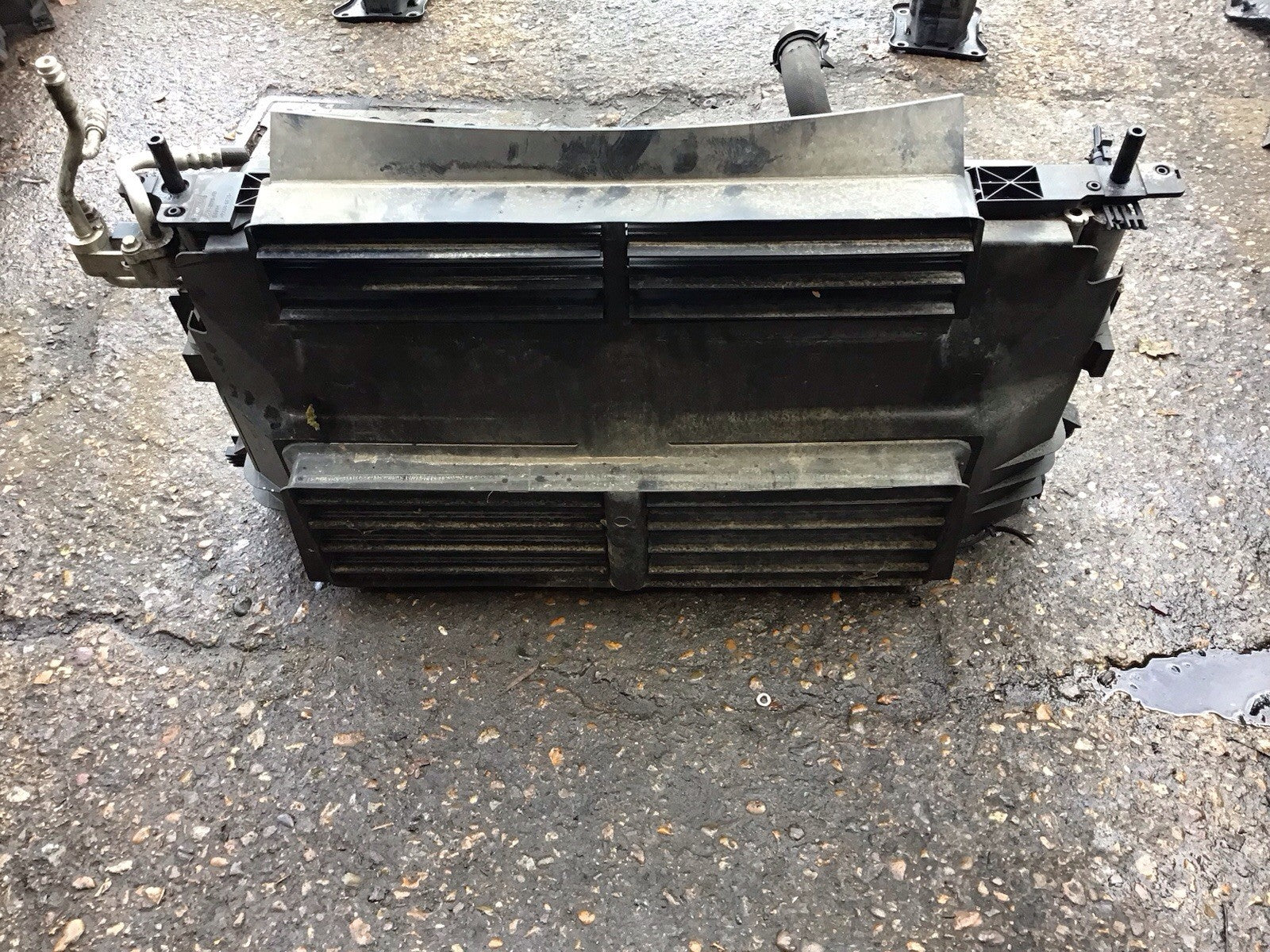 FORD FOCUS MK3 1.6 PETROL RADIATOR RAD PACK 8V61-8C607-F 2011-2014