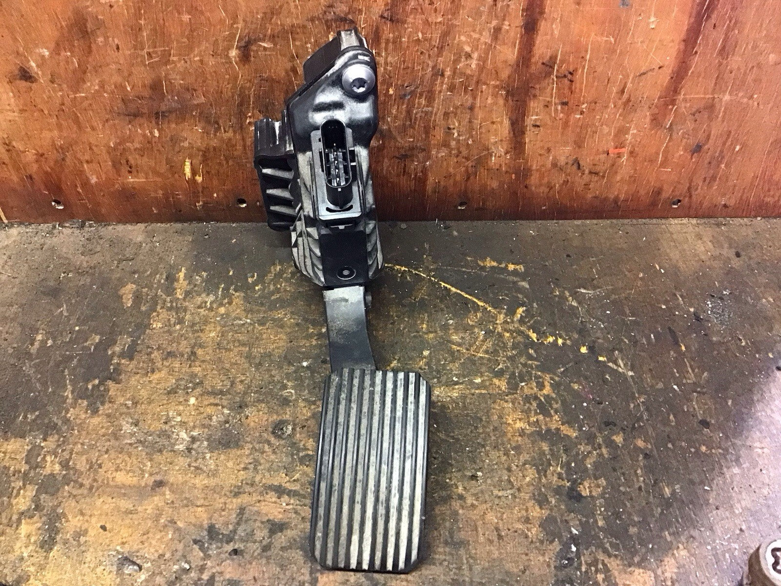 MAN TGX TGS 81.25970-6110 ACCELERATOR PEDAL 2015-2020