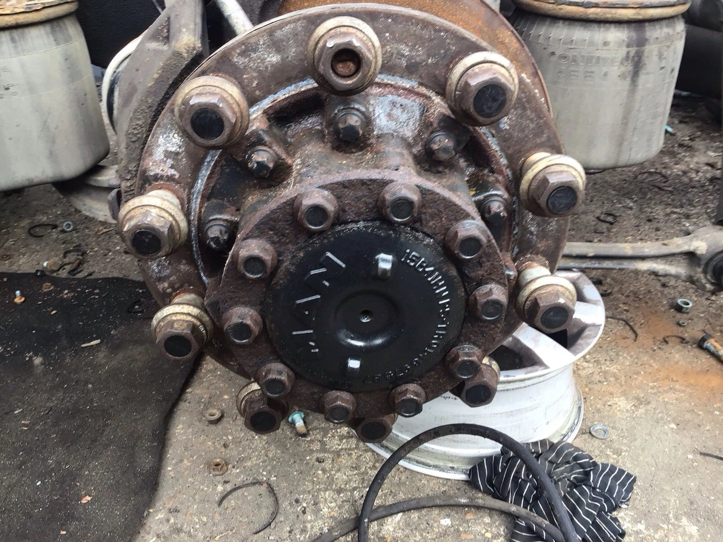 MAN TGX TGS REAR WHEEL HUB 2015-2020