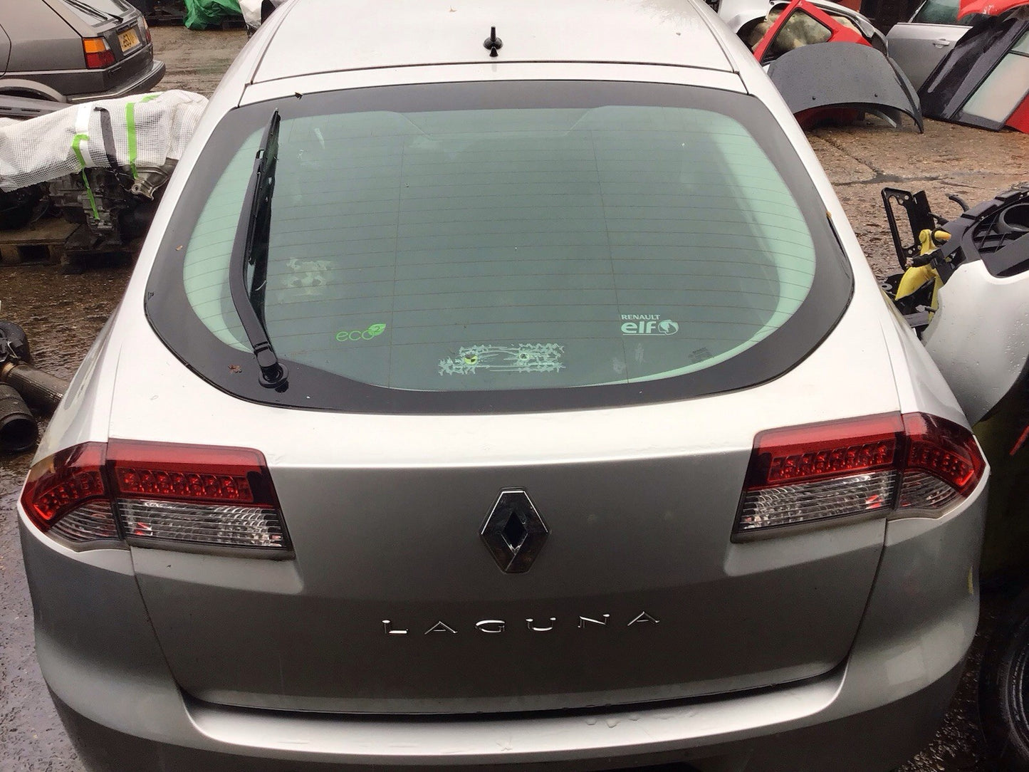 RENAULT LAGUNA MK3 TAILGATE SILVER METALLIC TED69 SALOON 4 DOOR 2007-2015