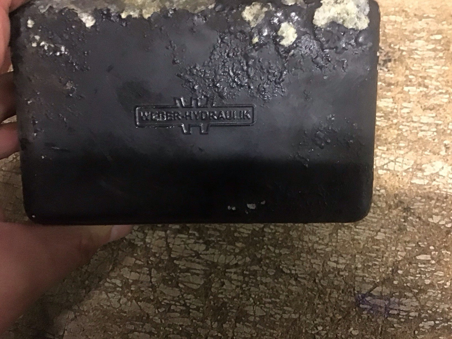 MAN TGX CAB TILT PUMP MANUAL 104183.5 2015-2020