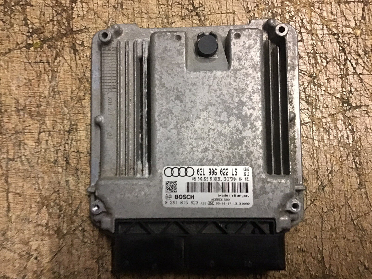 VOLKSWAGEN GOLF MK6 2.0 DIESEL ENGINE CONTROL UNIT ECU 03L906022LS CBAB 2009-12