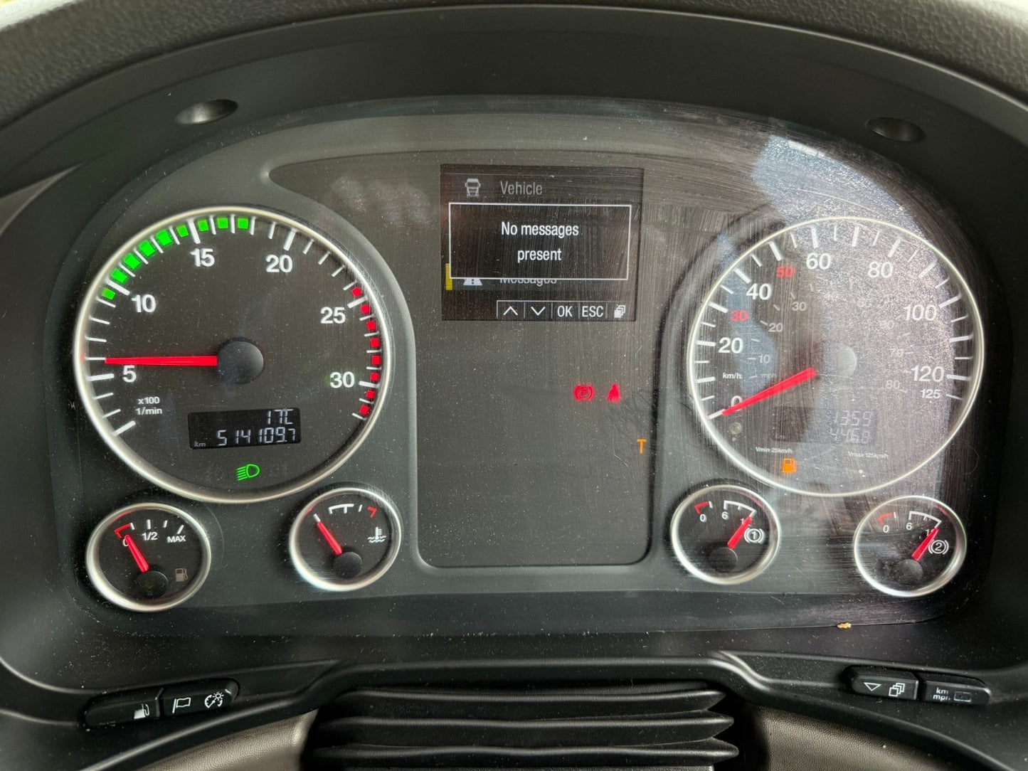 MAN TGX 24.500 DIESEL ENGINE CODE D2676 LF51 514.000 KILOMETERS GOOD RUNNER