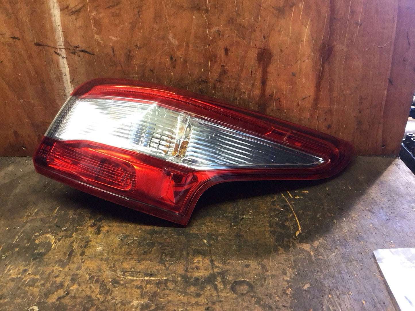 NISSAN QASHQAI J11E DRIVERS SIDE O/S OUTER REAR LIGHT 2013-2017