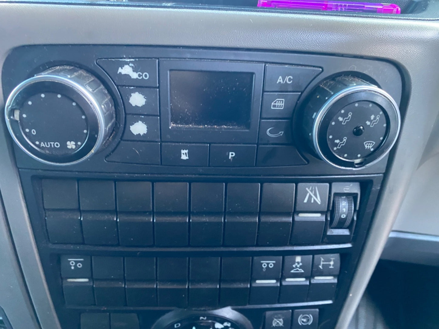 81.61990.6105 CAB HEATER SWITCH PANEL MAN TGX TGS 2014-2020