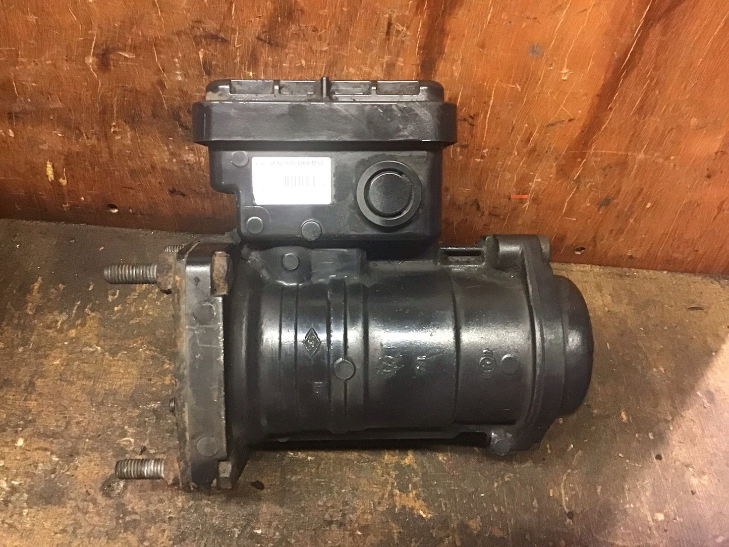 MAN TGX TGS EBS MODULATOR VALVE TRAILER  81.52301-6213 KNORR-BREMSE 2015-2020