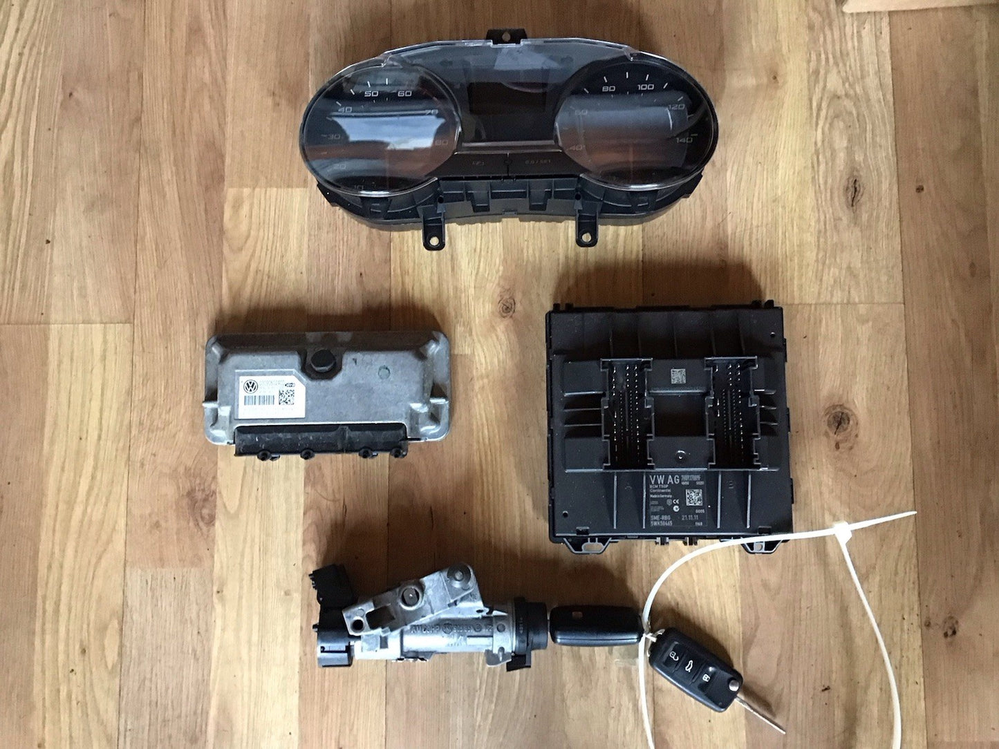 SEAT IBIZA MK4 6J 1.4 PETROL ECU KIT 03C906024CD 2008-2012