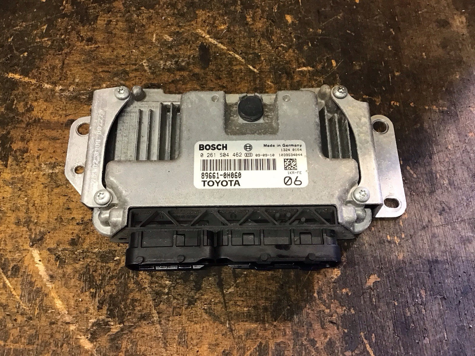 TOYOTA AYGO MK1 1.0 PETROL ENGINE CONTROL UNIT ECU 89661-0H060 1KE-FE 2005-2012