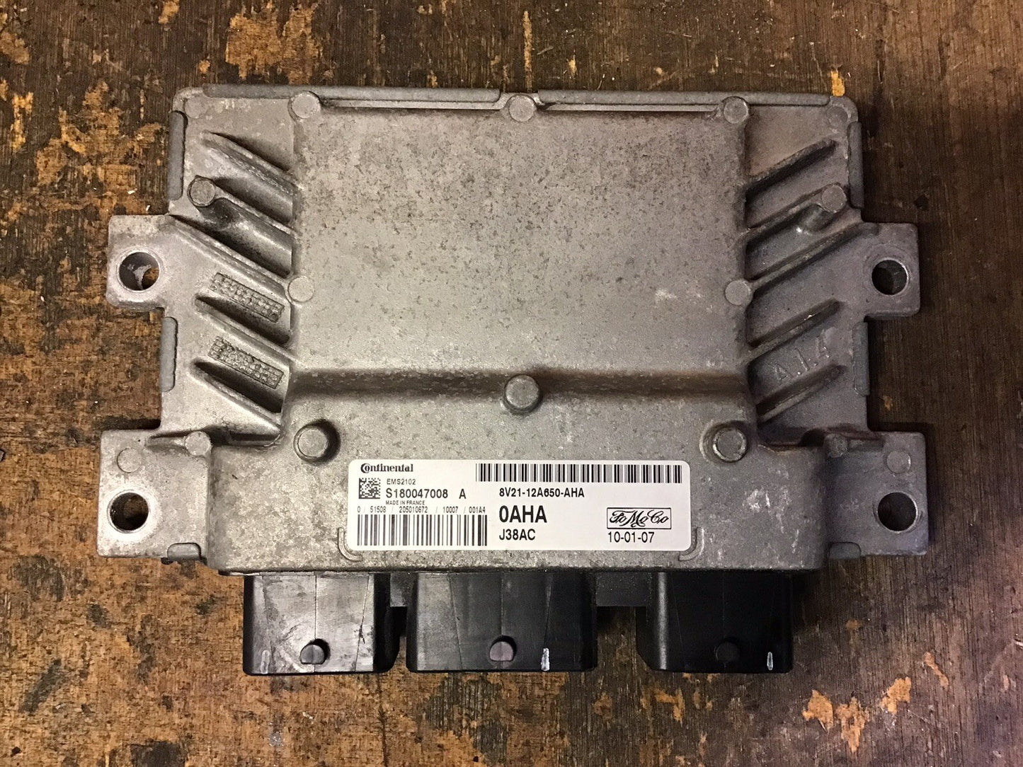 FORD FIESTA MK7 1.4 PETROL ENGINE ECU 8V21-12A650-AHA 0AHA 2008-2012