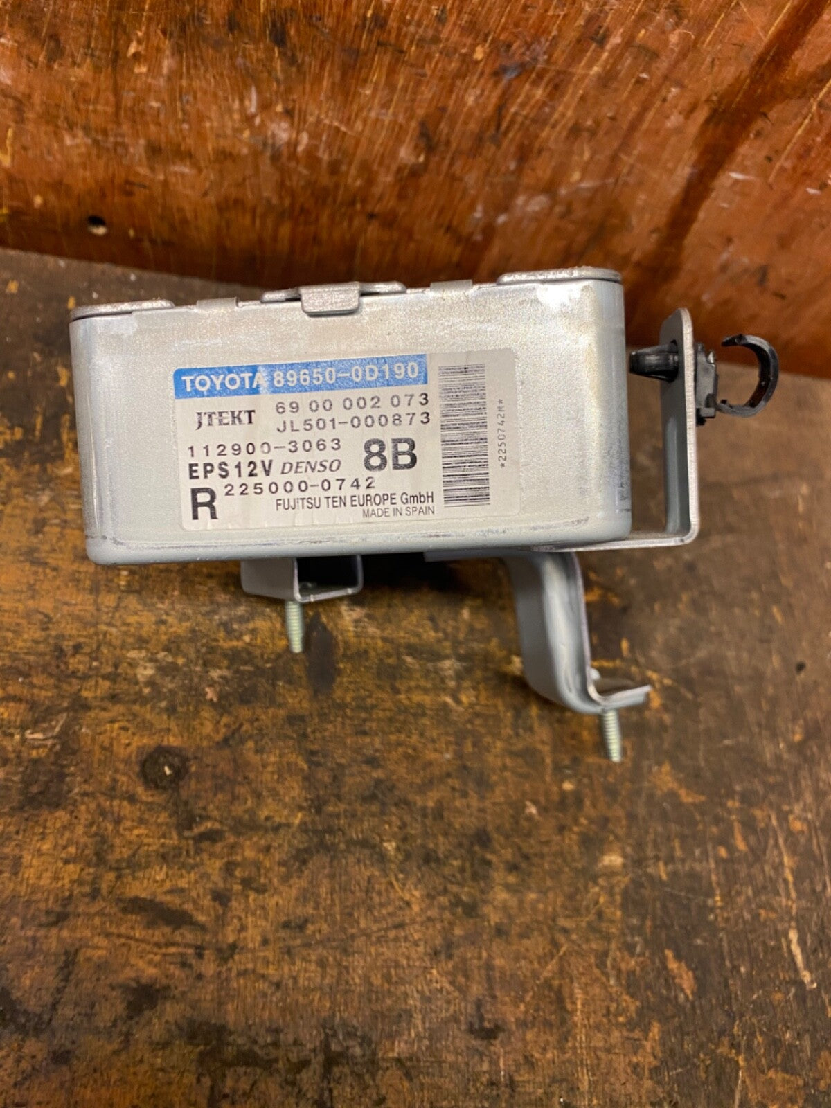 TOYOTA YARIS MK2 POWER STEERING ECU MODULE 89650-0D190 2006-2011