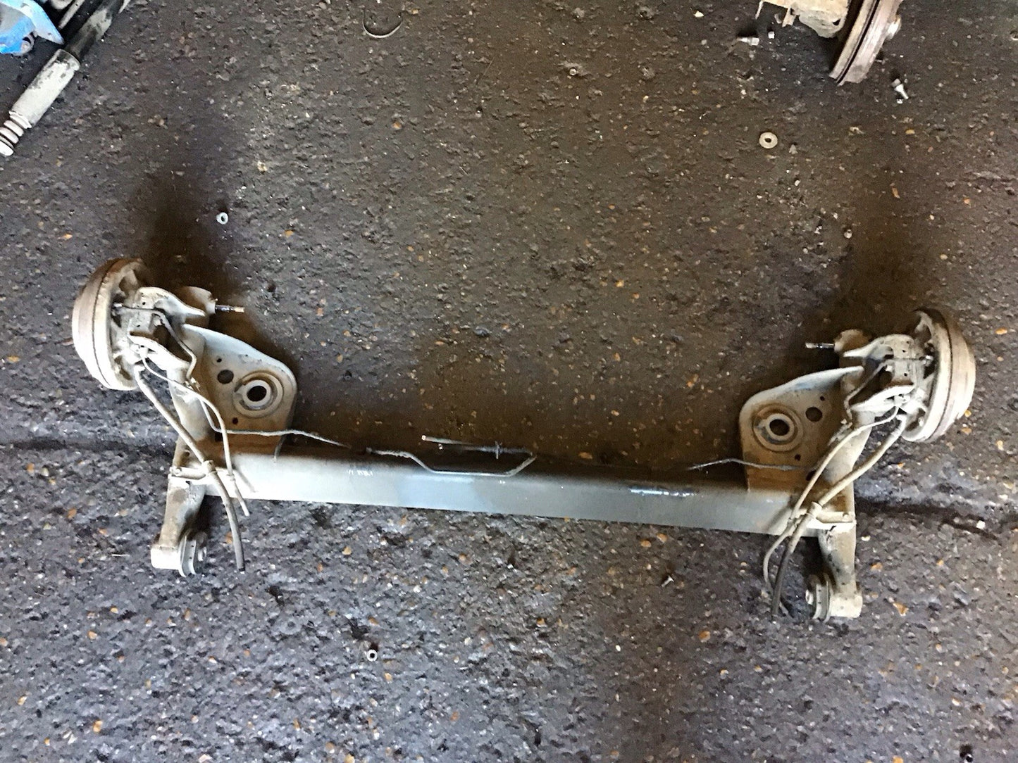 VAUXHALL AGILA SUZUKI SPLASH REAR AXLE DRUM BRAKES ABS 2008-2014