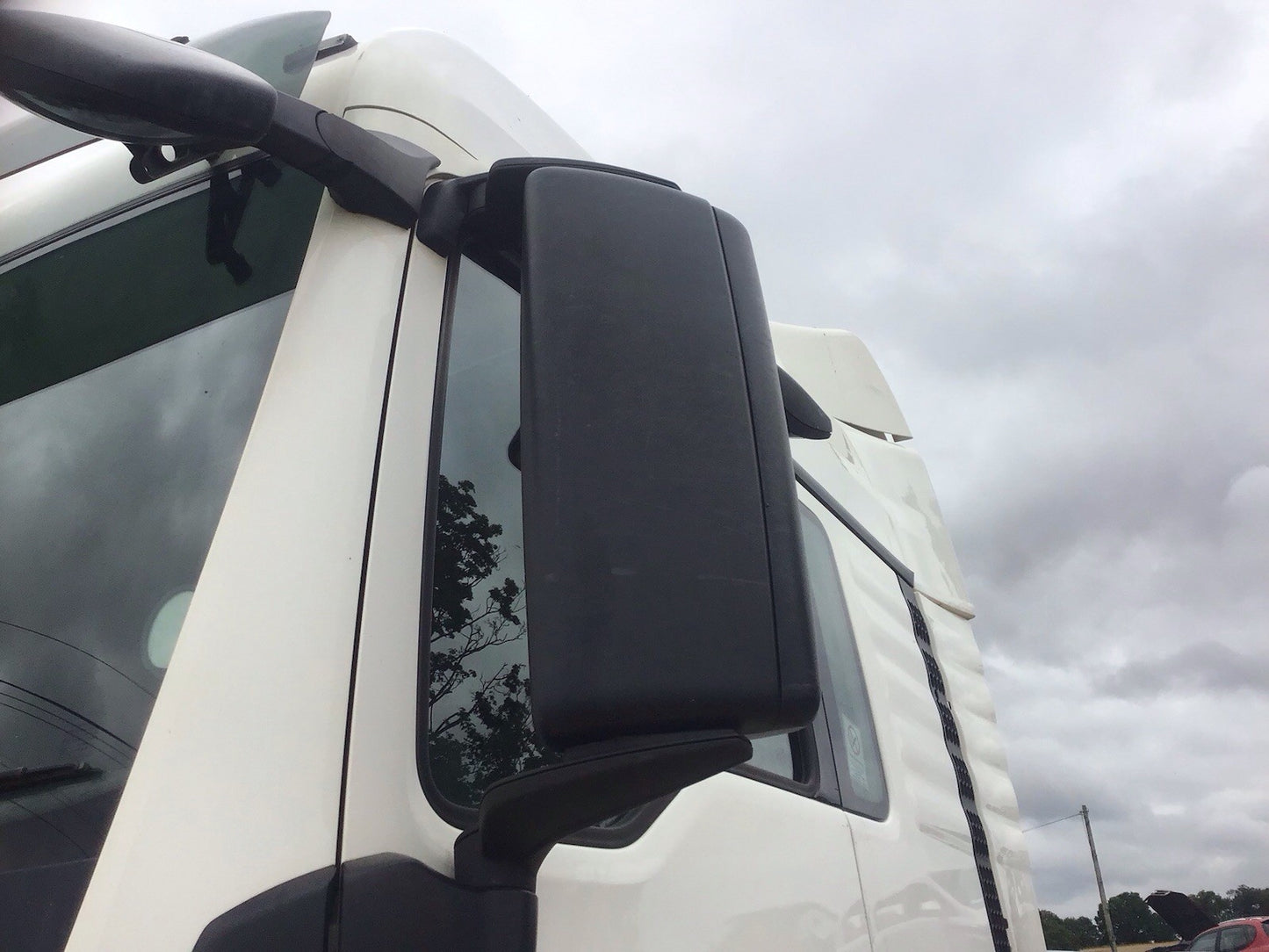 MAN TGX 24.460 PASSENGER SIDE N/S DOOR MIRROR 2016-2019
